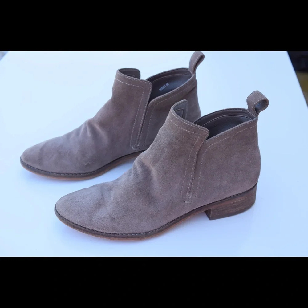 Dolce vita ankle boots